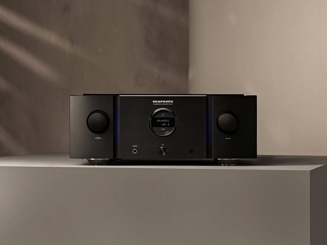 Marantz PM-10 Reference Integrated Stereo Amplifier